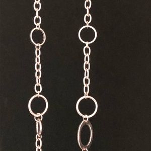 Silver Colored Classic Necklace